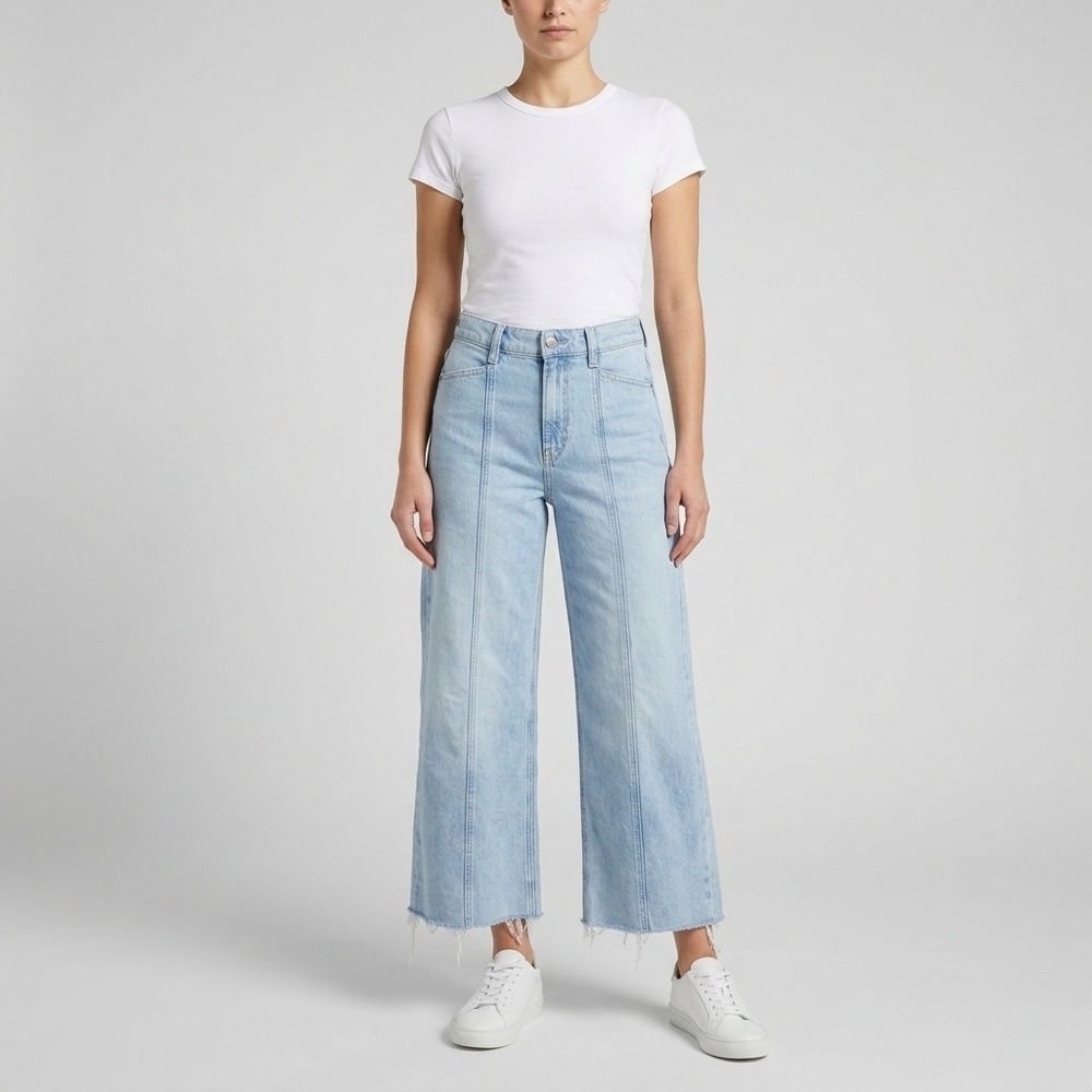 GAP High Rise Stride Wide-Leg Crop Jeans Light Indigo Denim 27 Minimalist Casual
